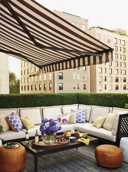 Luxe in je Tuin! Creëer Luxe in je Tuin met Strakke Bestrating, Mooie Zonnewering  & Luxueuze Tuinmeubelen en Accessoires – MEER Tuin…. (Foto Hovenier & Zonnewering Weetjes  op DroomHome.nl)