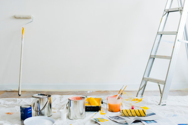 Plafond schilderen tips – 7 Stappen plafond verven (Foto Rawpixel, Unsplash.com  op DroomHome.nl)