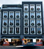 Woonwinkel Riviera Maison in Kerstsfeer (Foto Perscentrum Wonen op DroomHome.nl)