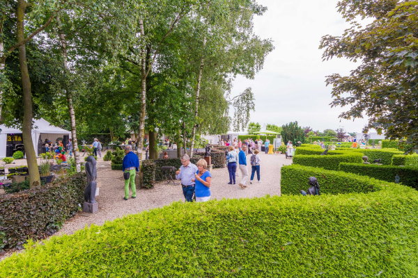 Kunstbeurs van Noord-Brabant informatie – Buitengebeuren - beeldenpark (Foto: Kunstbeurs van Noord-Brabant  op DroomHome.nl)