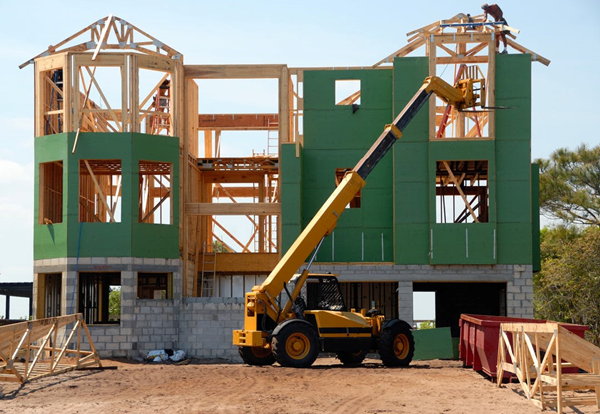 Grote verbouwing, voorkom valkuilen tips – bouwafval container huren (Foto Pexels.com op DroomHome.nl)