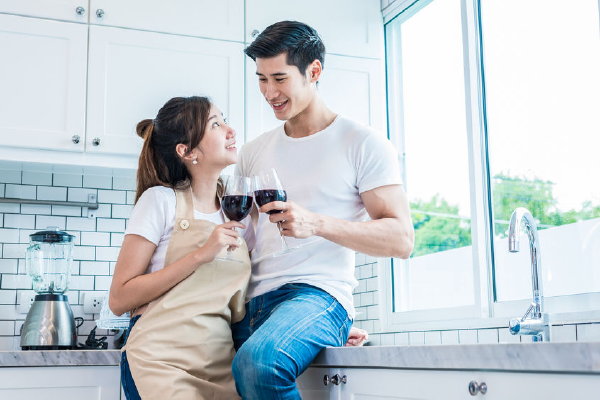 DIY - Keuken pimpen met plakfolie en plakplastic (Foto: 123rf.com  op DroomHome.nl)