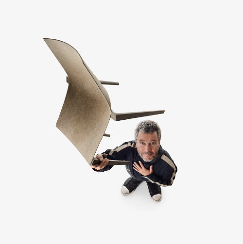 Milaan Beurs - Salone del Mobile Nieuw Cradle tot Cradle Design - Philippe Starck Stoel Zartan voor Magis - MEER Design ....  (Foto Perscentrum Wonen  op DroomHome.nl)