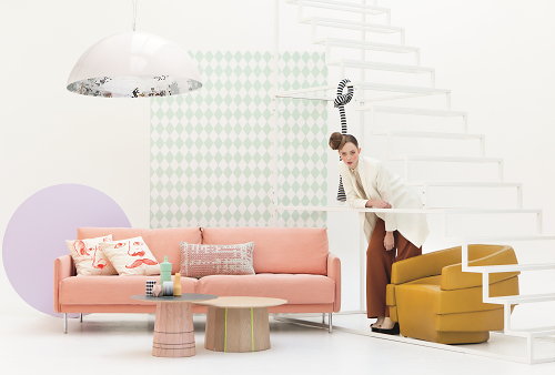 Zomer Woontrend 2013 - Cirque d'Interieur - Show Interieur in Pastel Kleuren - Scholten & Baijings Gelderland Bank en Bijzettafels - MEER ... (Foto Perscentrum Wonen  op DroomHome.nl)