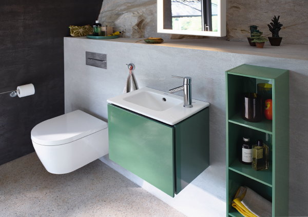 Badmeubels – Eyecatcher in de badkamer – Duravit L Cube Badkamermeubel in Jade Kleur – MEER Badkamers… (Foto Duravit  op DroomHome.nl)