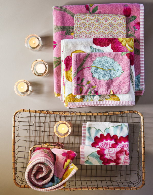 Pip Studio Badtextiel Herfst/Winter 2015-2016 Collectie.  (Foto Pip Studio Floral Fantasy Pink Handdoeken en Gastendoekjes  op DroomHome.nl)