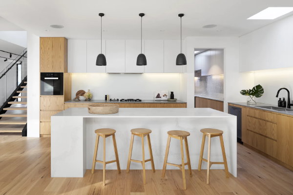 Zo maak je van je keuken een droomkeuken (Foto: R. Architecture, Unsplash  op DroomHome.nl)
