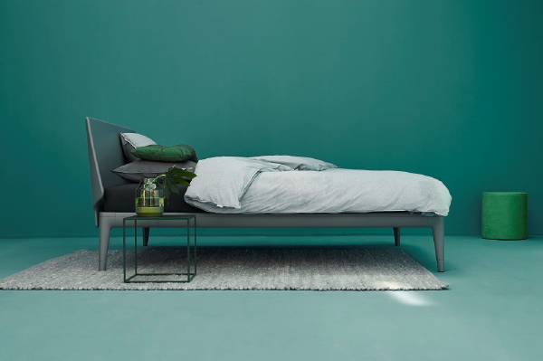 Nieuw Kleurenpalet in Auping Slaapkamer - Auping Bed Essential in Cool Grey Grijs Kleur en Dekbedovertrek. (Foto Auping op DroomHome.nl)